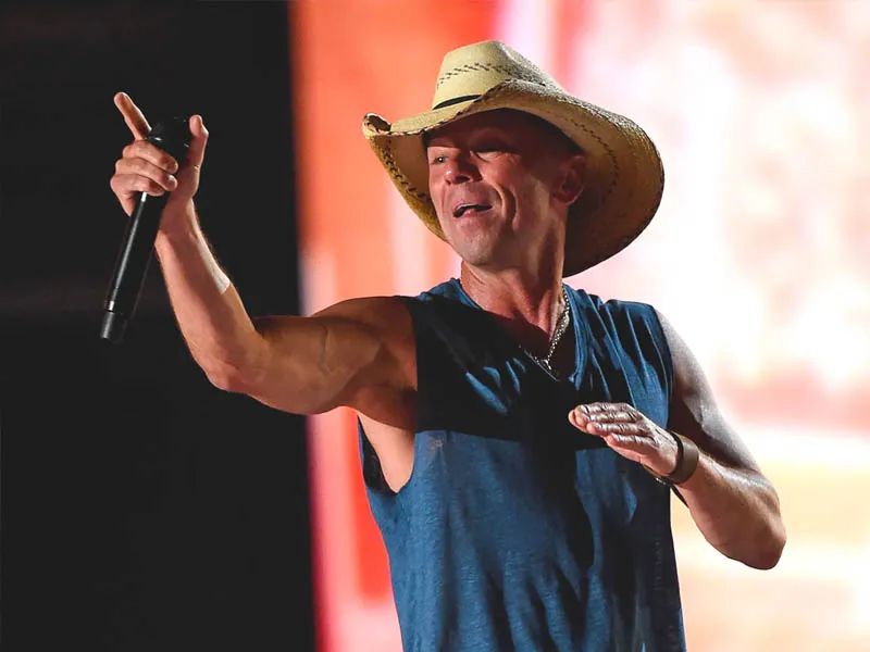 Kenny Chesney tickets